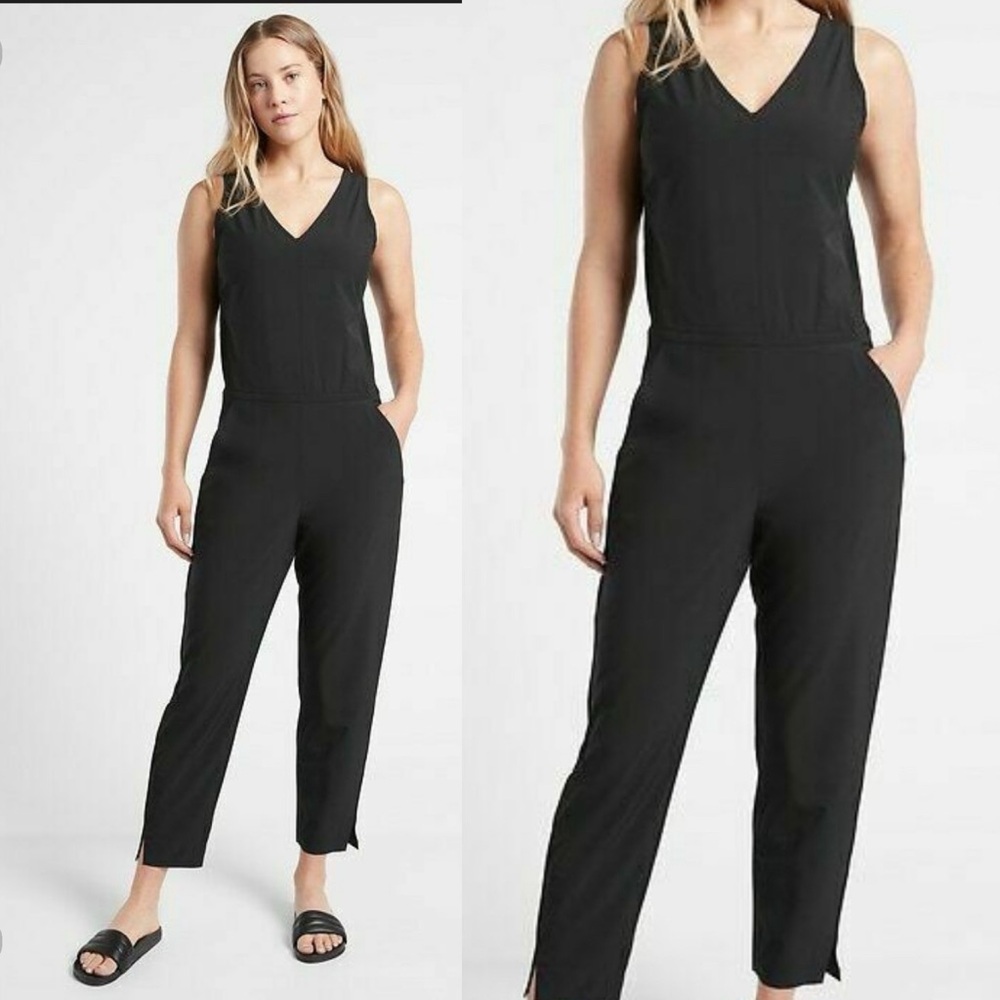 Athleta Women’s Brooklyn Jumpsuit Black size 4 Gorpcore